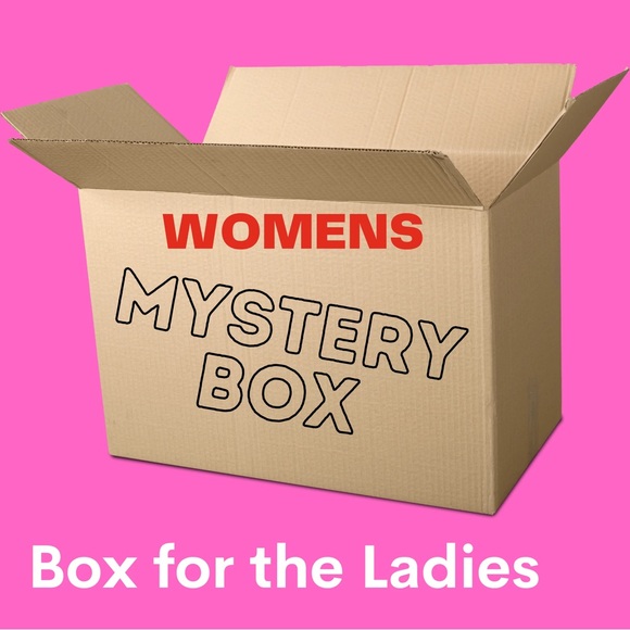 15 items Women’s Mystery Box 📦 - Picture 1 of 1